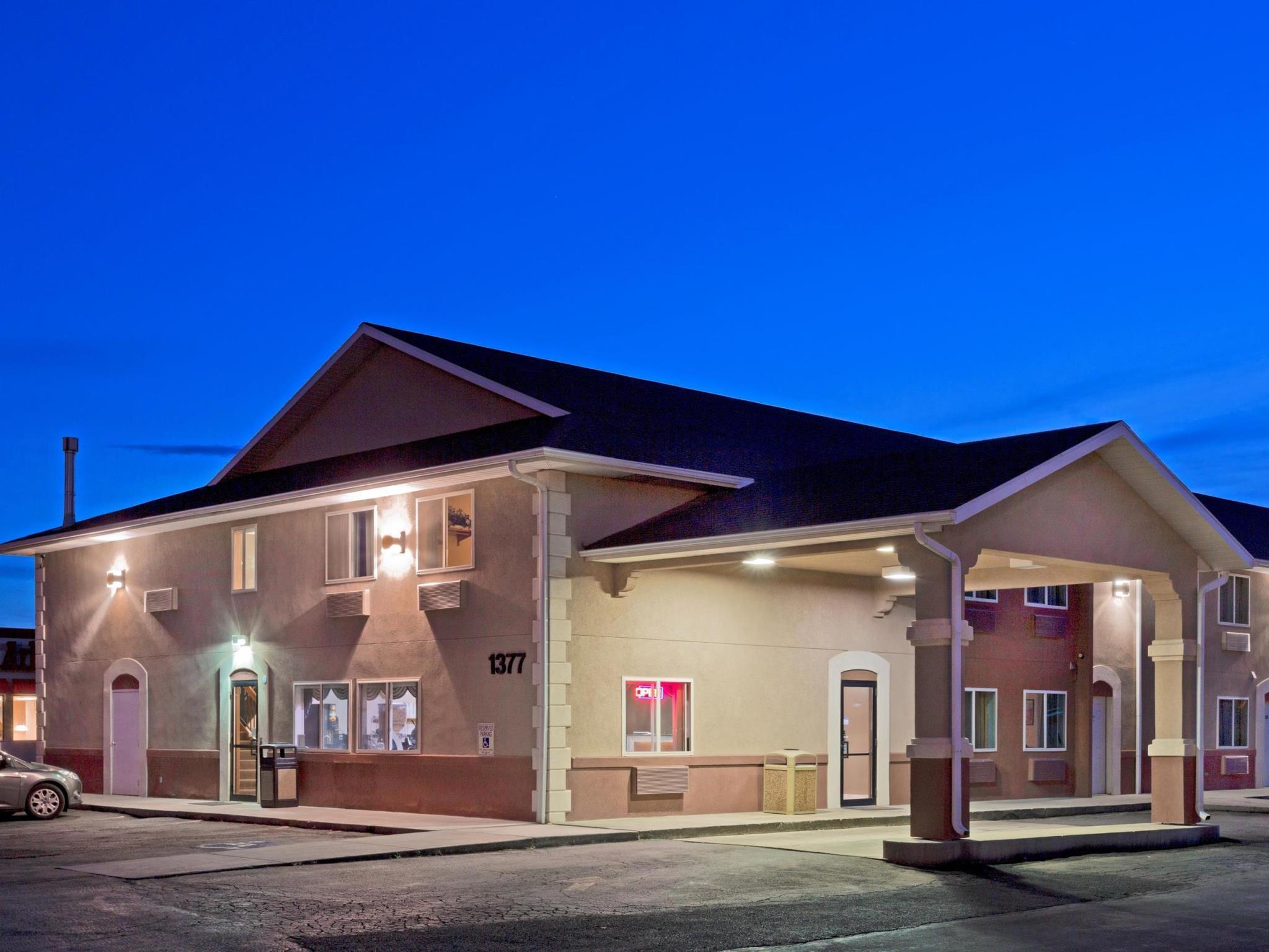 Super 8 By Wyndham Richfield Ut Hotel Ngoại thất bức ảnh